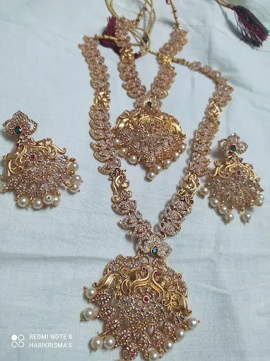 Harikrisma's Collections